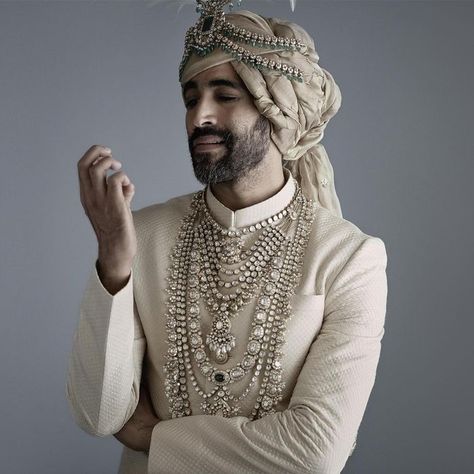 20+ Sabyasachi Jewellery Pieces That Blew Our Minds! | WedMeGood Groom Jewellery, Couture Dresses Short, Indian Menswear, Aladdin Wedding, Sabyasachi Lehenga Bridal, Sabyasachi Bridal, Royal Jewellery, Sabyasachi Jewelry, Dapper Grooms