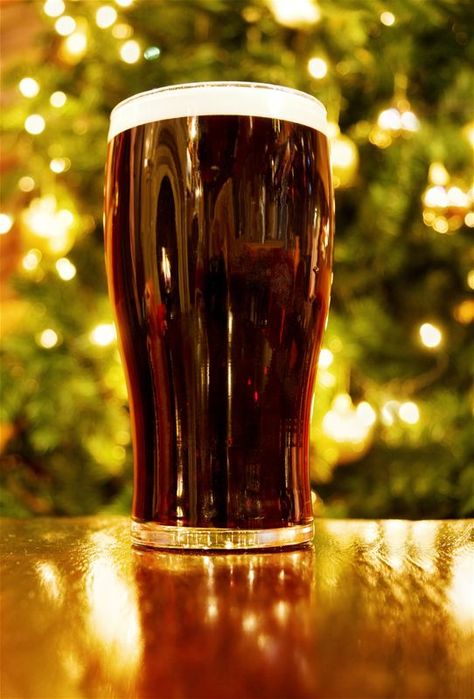 5 beers that taste like Christmas: This list is a couple of years old, but some of these beers are still around and kickin'. Christmas Ale, Holiday Beer, Beer Pictures, Christmas Beer, Beer Recipes, How To Make Beer, Cold Beer, Beer Brewing, Best Beer