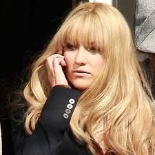 Kate Hudson Hair Bangs, Kate Hudson Blonde Hair, Kate Hudson Bangs, Kate Hudson Bride Wars, Kate Hudson Hair, Golden Blonde Hair Color, Bride Wars, Fringe Hair, Golden Blonde Hair