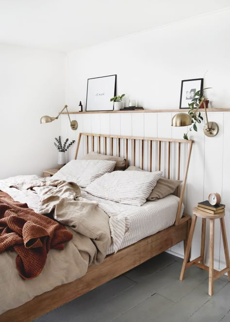 Wood Spindle Beds - Modern and Classic Spindle Beds Simple Wood Bed Frame, Twin Beds For Boys, Natural Wood Bed, Spindle Bed, Bedding Inspiration, Slatted Headboard, Bed Swing, Twin Bed Frame, Wood Bed Frame