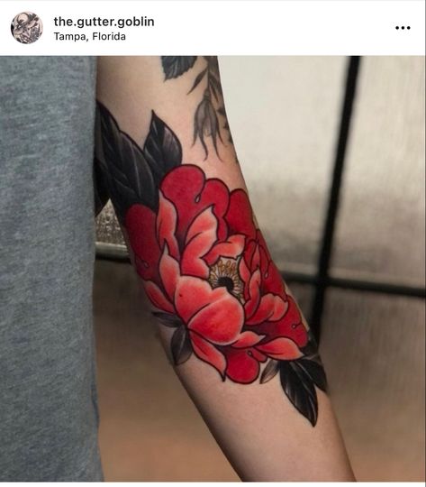 Elbow Ditch Flower Tattoo, Peony Elbow Tattoo, Flower Tattoo Above Elbow, Red Peonies Tattoo, Neo Trad Peony, Red Peony Tattoo, Tattoo Above Elbow, Traditional Flower Tattoo, Above Elbow Tattoo