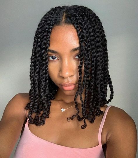 4c Braided Hairstyles, Cabello Afro Natural, Senegalese Twist Hairstyles, Short Twists, Protective Hairstyles For Natural Hair, Natural Hair Twists, Twist Styles, Pelo Afro, 4c Natural Hair