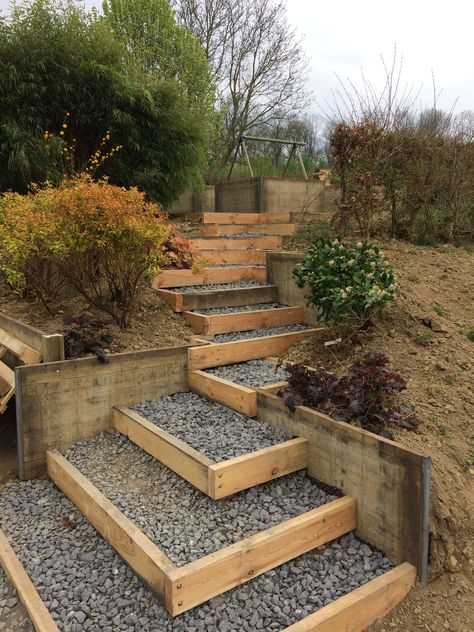 Sloped Backyard Landscaping, Landscape Stairs, Landscaping On A Hill, Sloped Backyard, Garden Stairs, Hillside Landscaping, Outdoor Steps, Sloped Garden, Garden Steps