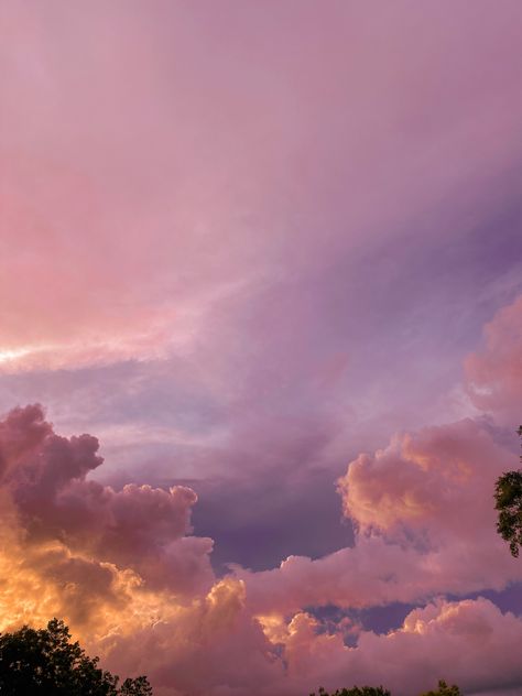 Pink Purple And White Aesthetic, Pink And Purple Sunset Aesthetic, Lavender Sunset Aesthetic, Aesthetic Pictures For Ipad, Peach And Lavender Aesthetic, Light Purple Pink Aesthetic, Light Pink Sunset Aesthetic, Pink Sunsets Aesthetic, Widget Iphone Aesthetic Pictures Pink