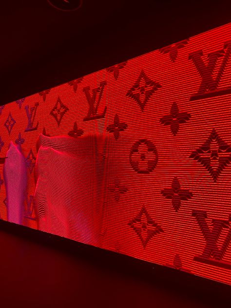 #louisvuittonhandbags louis vuitton #france #itgirl #richlifestyle #exhibition #tiktok #aesthetic #luxury Luxury Exhibition, Louis Vuitton Event, Louis Vuitton Exhibition, Valentines 2024, Campaign Design, Louis Vuitton Store, Aesthetic Luxury, Pop Up Art, Tiktok Aesthetic