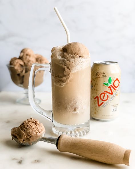 Root Beer Popsicles, Root Beer Cake, Rootbeer Pulled Pork, Beer Pulled Pork, Zero Calorie Drinks, Root Beer Floats, Love Dairy, Beer Cake, Beer Float