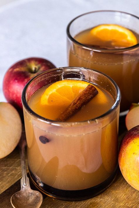 Chai Apple Cider, Autumn Manifestation, Chai Drinks, Spice Apple Cider, Cold Apple Cider, Cider Recipes, Sparkling Apple Cider, Fall Coffee Drinks, Chai Spice Mix