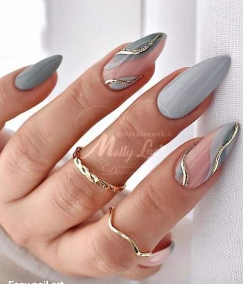 Goth Spring, Grey Gel Nails, Nails Goth, Grey Nail Designs, Classy Acrylic Nails, Gray Nails, Nails Blue, Nails Diy, Diy Spring