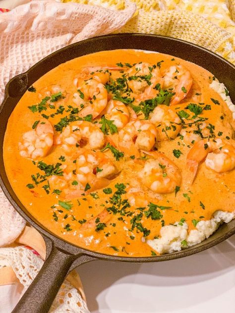 Black Folks Southern Shrimp And Grits Recipe Sauce For Shrimp And Grits, Soul Food Shrimp, Sauce For Shrimp, Shrimp And Cheese Grits, Southern Shrimp And Grits, Creole Shrimp, Food Shrimp, Exciting Recipes, Shrimp N Grits Recipe