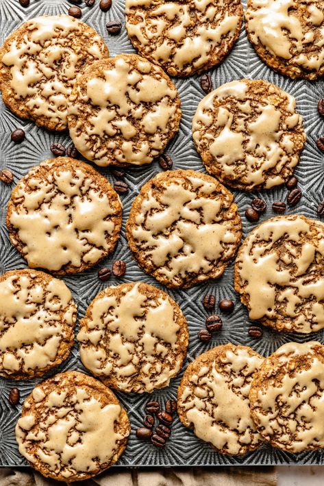 Vanilla Brown Sugar Oatmeal Latte Cookies, Vanilla Oatmeal Latte Cookies, Brown Butter Espresso Chocolate Cookies, Christmas Oatmeal Cookies, Brown Sugar Aesthetic, Cool Things To Bake, Espresso Dessert Recipes, Coffee Shortbread Cookies, Espresso Icing