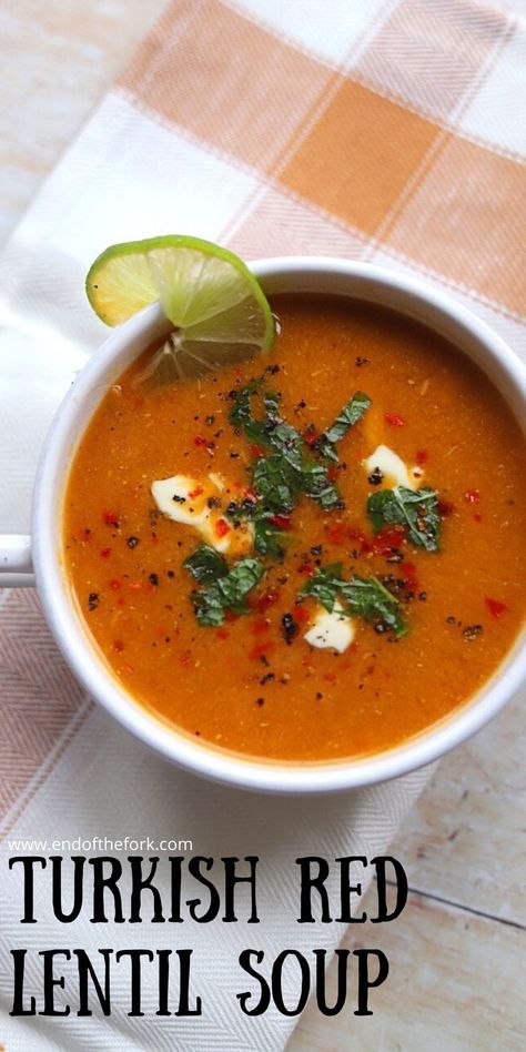 Simple and quick to make, this soup is nutritious and delicious. It is great as a quick meal with some fresh warm bread, or in a thermos to take to work. #Turkishsoup #Turkishlentilsoup #lentilsoup #mercimekcorbasi Turkish Lentil Soup Recipe, In A Bowl Recipes, Salad Entree, Soup Recipes Creamy, Easy Healthy Soup, Tomato Lentil Soup, Eid Recipes, Soups Chicken, Slow Cooker Soup Recipes