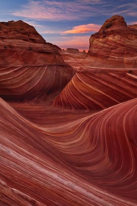 Swirly Canyons The Wave Arizona, Paria Canyon, Colorado Plateau, Earth Photos, Paint Pouring, Wedding Aesthetic, Rock Formations, Alam Yang Indah, In The Desert