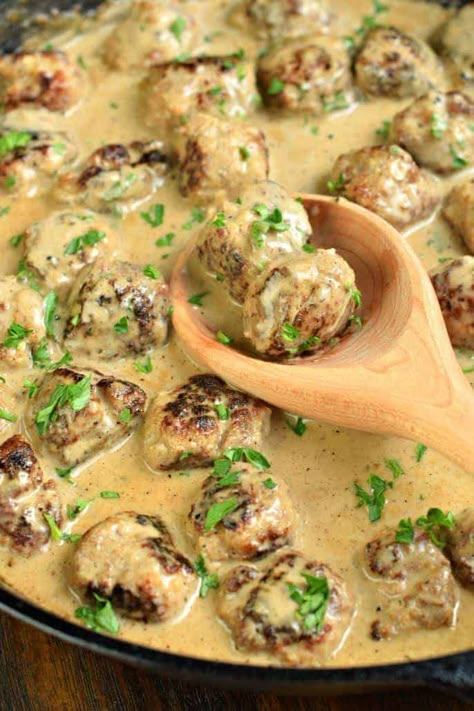 Authentic Swedish Meatballs, Best Swedish Meatball Recipe, Swedish Meatballs Recipe, Meatballs And Gravy, Meatball Sauce, Swedish Meatballs, Meatballs Recipe, Swedish Recipes, Meatball Recipes