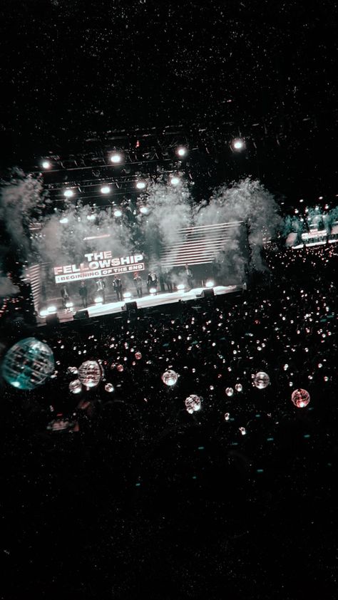 Kpop Aesthetic Concert, Ateez Concert Wallpaper, Ateez Concert Aesthetic, Ateez Concert Photos, Lightiny Ateez, Ateez Aesthetic Wallpaper, Ateez Wallpaper Aesthetic, Ateez Aesthetic, Ateez Concert