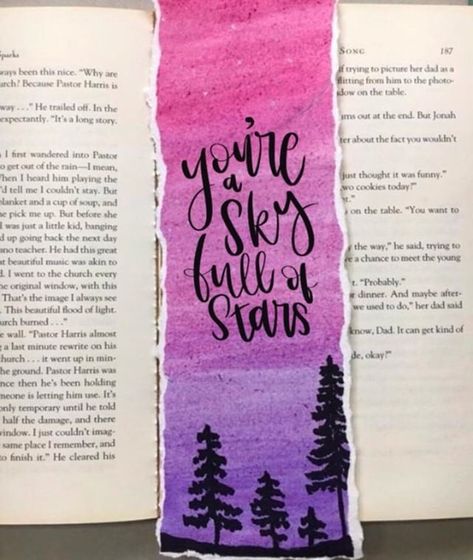 Book Marks With Quote, Book Mark Ideas With Quotes, Book Mark With Quotes, Book Mark Design Ideas Drawing, Book Marks With Paper, Diy Easy Bookmarks, Painted Book Marks, Book Mark Watercolor, Book Marks Painting