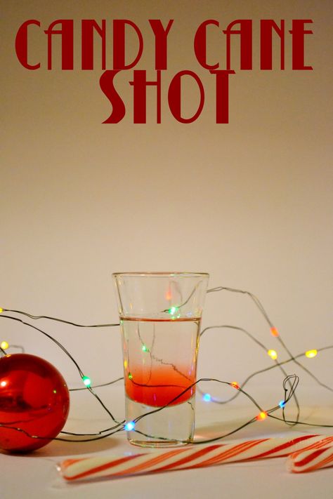 Candy Cane Shot - Twelve Shots of Christmas Day Four - Unicorn Hideout Candy Cane Shots Recipe, Peppermint Shots Recipe, Peppermint Schnapps Shots, Fun Christmas Shots, Christmas Themed Shots, Peppermint Schnapps Recipes, Peppermint Schnapps Drinks, Holiday Drinks For Adults, Christmas Shooters