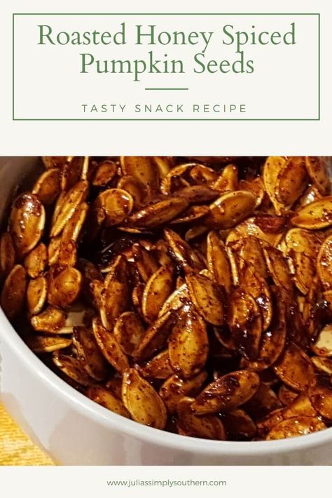 Sweet And Spicy Pumpkin Seeds Recipe, Pumpkin Seed Recipes Roasted, Dip Pretzels, Spicy Pumpkin Seeds, Pumpkin Seeds Recipe, Sweet Pumpkin Seeds, Easy Toffee, Mediterranean Recipes Healthy, Pumpkin Seed Recipes