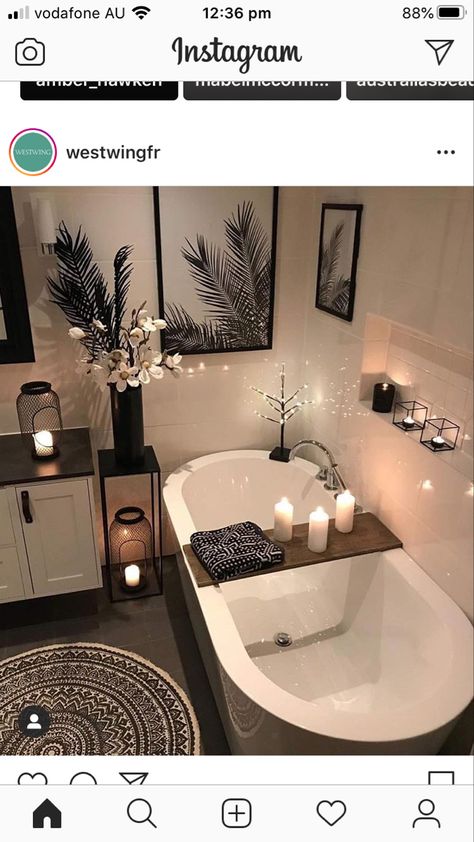 Bathroom Ideas Storage, Energy Candles, Neutral Bathroom, Restroom Design, Tub Bathroom, Bathroom Decor Ideas Themes, Storage Bathroom, Small Bathroom Ideas Modern, Soaker Tub