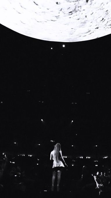 Ariana Grande Today, Sweetener World Tour, Ariana Tour, Ariana Grande Concert, Dangerous Woman Tour, Ariana Grande Sweetener, Ariana Grande Wallpaper, Ariana Grande Photos, Ariana Grande Pictures