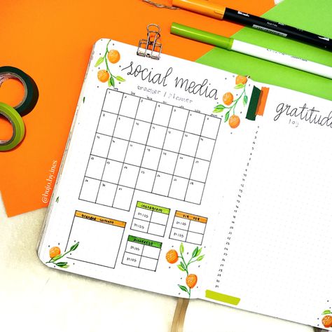 besides being my social media planner is also a social media tracker. 🍊 #bujo #bulletjournal #bulletjournaling #bulletjournalideas #bulletjournalinspiration #bujoinstagram #socialmedialplanner #bujoplanner Bujo Social Media Planner, Bullet Journal Calendrier, Social Media Tracker, Aesthetic Content, Media Planner, Social Media Planner, Bullet Journal Spread, Social Media Pages, Planner Bullet Journal