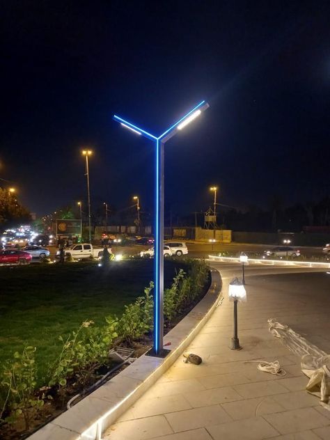 Light Post Landscaping, Mexico Project, Street Light Design, Bbq Grill Design, Street Lighting, Landscaping Design Ideas, Blue World, Light Pole, Pool Light