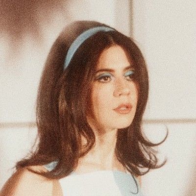 Marina Aesthetic, The Voidz, Electra Heart, Marina Diamandis, Best Short Hairstyles, Diamond Icon, Haircuts For Women Over 50, Hairstyles And Haircuts, Marina And The Diamonds