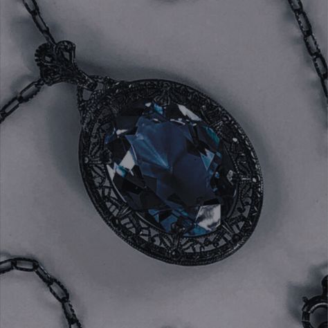 Sapphire Necklace Aesthetic, Sapphires Aesthetic, Dark Blue Jewelry Aesthetic, Saphire Aesthetics, Dark Blue Princess Aesthetic, Blue Royalty Aesthetic, Blue Royal Aesthetic, Eladrin Paladin, Sapphire Blue Aesthetic