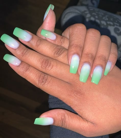 White Green Ombre Nails, Green N White Nails, Olive Ombre Nails, Blue And Green Short Nails, Ombre Nails Green Shades, Green And White Gel Nails, Light Green Ombre Nails, Green Ombre Nails Acrylic, Green And White Nails Ideas