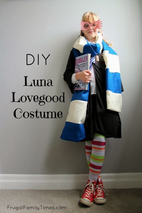 A DIY Halloween costume for Harry Potter fans!  A simple how to: a simple Luna Lovegood Costume.  This was made by our 9 year old daughter!  Includes ideas for spectrespecs, radish earrings, Ravenclaw scarf, Quibbler and more!  A fun costume for any girl. #harrypotter #lunalovegood #costume Radish Earrings, Luna Lovegood Glasses, Luna Lovegood Costume, Baby Harry Potter, Ravenclaw Scarf, Harry Potter Kostüm, Harry Potter Halloween Costumes, Diy Harry Potter, Harry Potter Luna Lovegood