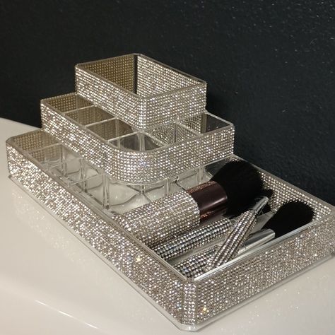 11 Compartment Organizer With Four Brushes Incredibly Beautiful And Sparkly, Sure To Add Style To Any Office, Bathroom, Vanity, Desk Or Whatever! High Quality And Durable Rhinestones Rhinestone Things, Baddie Things, Glam Bathroom Ideas, Relaxation Products, Bedazzled Stuff, Glitter Furniture, Palette Organizer, Clear Makeup Organizer, Glam Bathroom