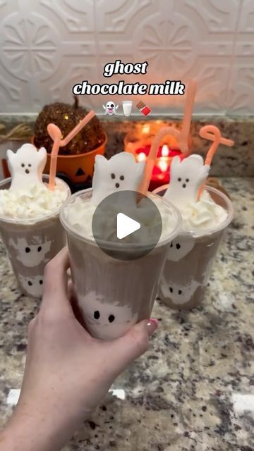 kinsey🤍 on Instagram: "ghost chocolate milk 👻🍫🥛

#happyhalloween #halloween #halloweenpartyideas #halloweenparty #ghost #ghostdrink #drinkrecipes #drinkideas #spookyseason #spooky #spookyseason #spookyscaryskeletons #kidfriendly #chocolatemilk" Dessert Ideas Chocolate, Ghost Chocolate, Halloween Dessert Ideas, Halloween Deserts, Halloween Dessert, Halloween Chocolate, Halloween Desserts, Spooky Scary, Drink Milk