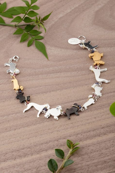 Dog paw bracelet