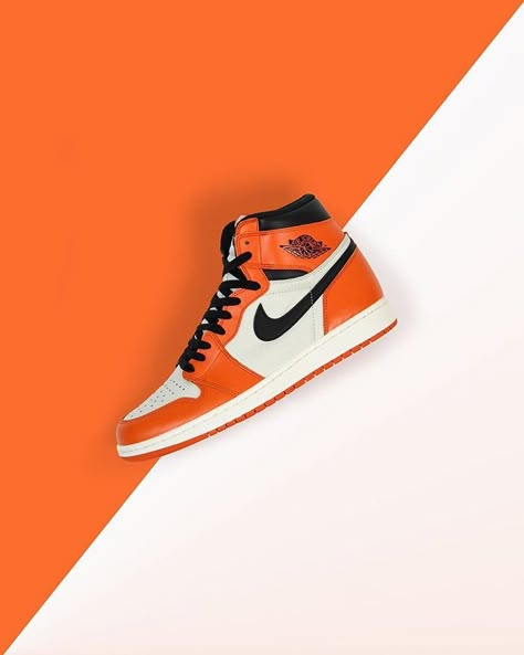 Creative Sneaker Photography, Sneaker Photography, Orange Jordan, Jordan 1 Outfit Women, Nike Wallpapers, Jordan 1 Outfit, Air Jordan 1 Outfit, Reels Ideas, Cheap Jordan Shoes