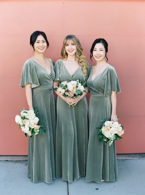 Sage green velvet short sleeve bridesmaid dresses. Bridesmaid bouquet with white sweet peas, ranunculus, and roses mixed with subtle pops of warmth with blush and terracotta roses. Cavin Elizabeth Photography Terracotta Roses, Short Sleeve Bridesmaid Dress, Darlington House, Floral Envelope Liner, Burgundy Dahlia, Gorgeous Centerpieces, Wedding Cake Table, Tent Reception, Wedding Decor Inspiration