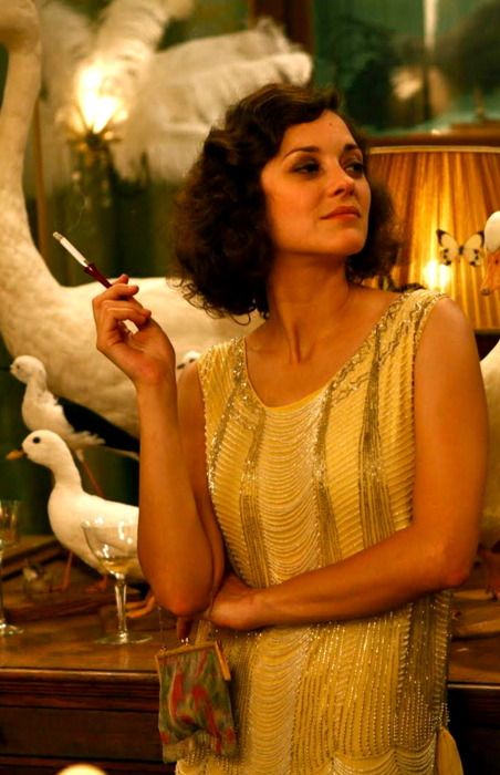 i would gladly take a combination of the wardrobe of Marion Cotillard and Rachel McAdams from Midnight in Paris... (minus the cigarette thankyouverymuch) Paris 1920s, Jazz Age Lawn Party, Vicky Cristina Barcelona, Zelda Fitzgerald, Midnight In Paris, Lawn Party, Marion Cotillard, 20s Fashion, Woody Allen