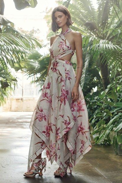 Zimmermann Crucero 2019 - Pasarelas | Vogue España Zimmermann Resort, Stile Casual Chic, Perfect Bridesmaid Dress, Scarf Dress, Looks Chic, Women Long Dresses, Fashion Mode, Fashion Stylist, A Dress