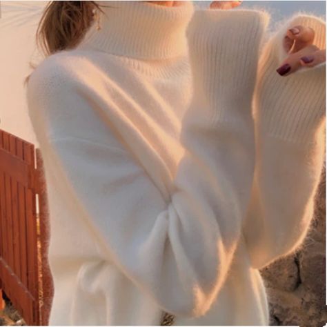 Winter Turtleneck, Fluffy Sweater, Jeans Outfit Casual, Turtleneck Long Sleeve, Winter Cardigan, Yarn Sizes, Long Sleeve Knit Sweaters, Style Sweater, Knitting Women Sweater