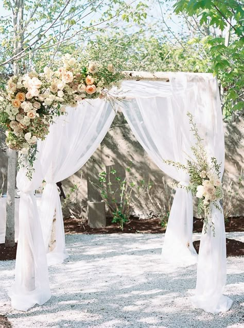 Minimalist Chuppah Flowers, Wedding Huppa Decor, Birch Chuppah With Flowers, Jewish Wedding Arch, Jewish Wedding Ideas Chuppah, Non Traditional Chuppah, Hupa Wedding Ideas, Chuppah Wedding Ideas, Jewish Wedding Ceremony Chuppah