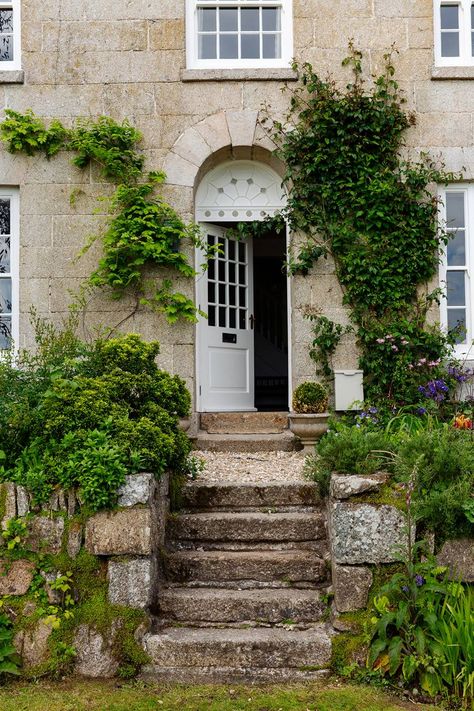 The renovation of Pembroke Lodge Cornwall | House & Garden Georgian Front Door, Front Door Design Ideas, Georgian Cottage, Kitchen Mantle, Year Transformation, Cornwall House, Pembroke Lodge, Brunswick House, Beata Heuman