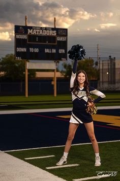 #fashion, # style, #posesinspiration, #beauty Senior Cheer Pictures Cheerleading Poses Basketball, Cheer Pic Poses, High School Cheer Pictures, Sports Team Photography, Cheerleading Picture Poses, Cheerleading Poses, Cheer Photo, Banner Pictures, Cheer Team Pictures