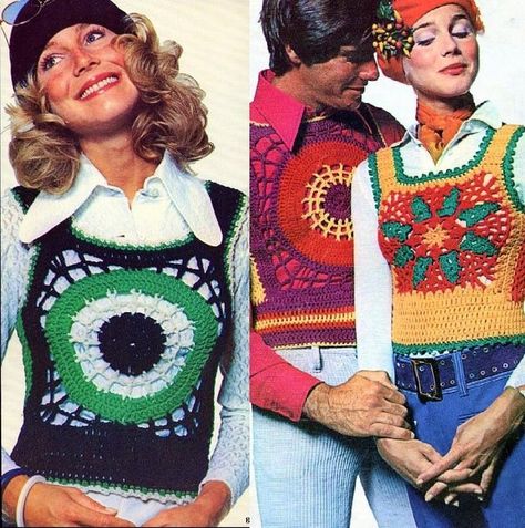 Vintage 1970s Crochet #bohemia #karemotif #dream #peace #örgü #karemotif #crochet #crocheting #handspunknitting #green #handknit… Granny Square Vests, Granny Square Vest, 1970s Crochet, Retro Crochet, Vintage Crochet Patterns, Hippie Look, Vest Pattern, Crochet Vest, Crochet Woman