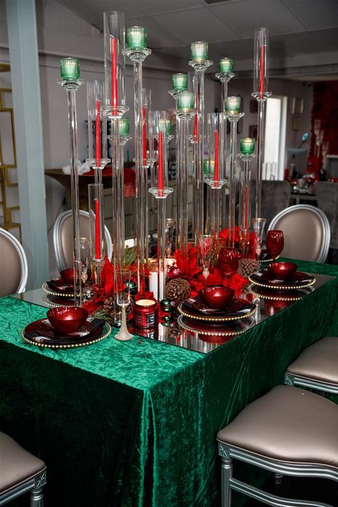 Our Emerald Green linen with Red snd Gold Accents Red And Gold Christmas Table, Green Gold Party, Gold Party Theme, Christmas Dinner Table Decorations, Gold Christmas Table, Dinner Table Decorations, Christmas Gala, Gold Theme Party, Red And Gold Christmas