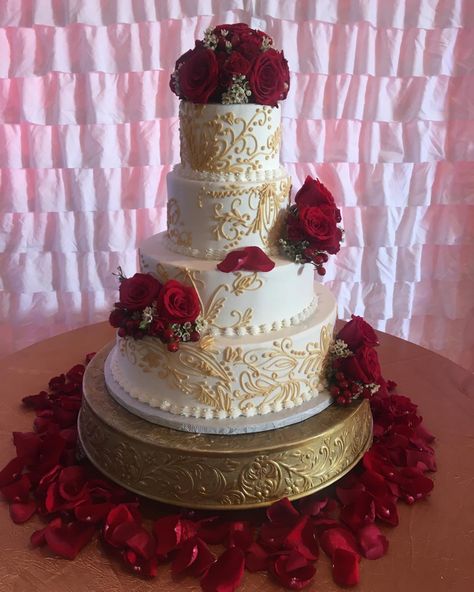 Barb's Cakery on Instagram: “A gorgeous, golden wedding cake with red rose accents. #barbscakery #goldencake #buttercreamcake #fresnocakes #weddingcake” Quinceanera Red And Gold, Red And Gold Quince, Quinceanera Red, Quince Cakes, Red Gold Wedding, Quince Cake, Red Quince, Quinceanera Planning, Quinceanera Cakes