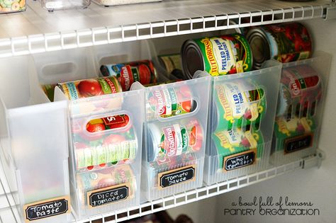 17 Canned Food Storage Ideas to Organize Your Pantry Diy Food Storage, Pantry Organization Hacks, Pantry Organisation, Canned Food Storage, Diy Pantry, Kitchen Pantry Storage, Kitchen Organization Diy, Organisation Hacks, Diy Cabinets