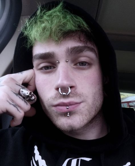 Mock Turtle Men Face Piercing, Face Piercings Men, Men Septum Piercing, Men With Piercings, Male Piercings, Guys With Piercings, Nose Bridge Piercing, Septum Piercing Men, Punk Piercings