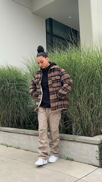 Tomboy Flannel Outfits, Cold Streetwear Outfits, Winter Tomboy Outfits, Cabin Trip Outfit, Usernames For Instagram, Drip Drip, Flannel Outfits, Uni Outfits, Trip Outfits