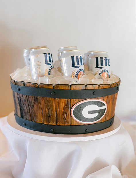 Beer Grooms Cake, Coors Light Birthday Cake, Birthday Cake Beer Theme, Beer Glass Cake Birthday, Beer Themed Cake, Beer Bucket, Grooms Cakes, Beer Cake, Sculpted Cakes