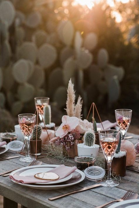 Overwhelmed by the options when it comes to choosing your wedding decor? We've rounded up a selection of pieces so pretty you'll want them in your home! Boho Desert Wedding, Whimsical Wedding Inspiration, Table Rose, Rustic Wedding Decorations, Boho Desert, Cactus Wedding, Bohemian Wedding Decorations, Cowboy Wedding, Spring Centerpiece