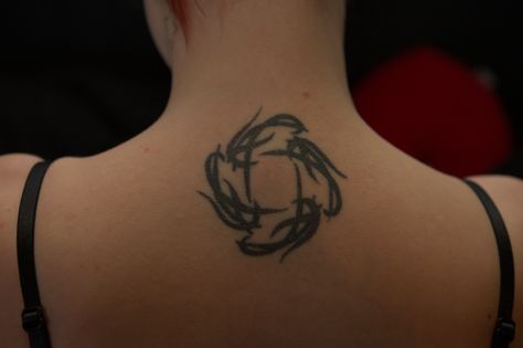 Dragon Age Origins tattoo submitted by Julie Cecilie Solem Dragon Age Origins Tattoo, Dragon Age Tattoo Ideas, Dragon Age Tattoo, Age Tattoo, Tattoos 2023, Body Decoration, Stick N Poke, Dragon Age Origins, Disney Tattoo