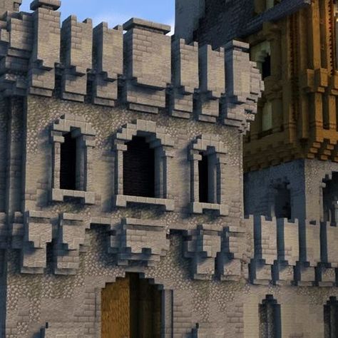 Castle Floor Plan Minecraft, Castle In Minecraft Ideas, Minecraft Castle Pillar, Minecraft Castle Outline, Castle Towers Minecraft, Castle Decor Minecraft, Medieval Minecraft Castle Builds, Minecraft Epic Base, Minecraft Castle Window Ideas